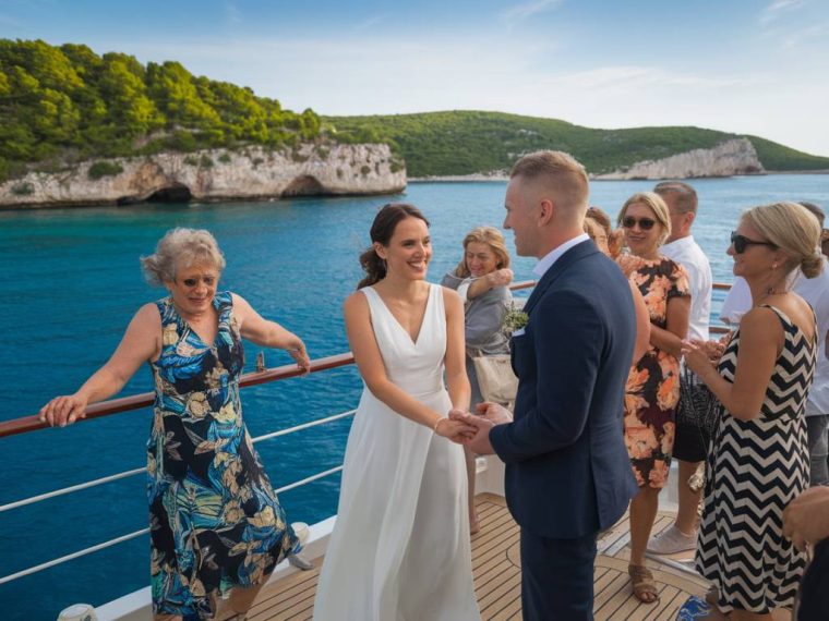 voyage de noces en croatie : croisière privée sur les îles dalmates